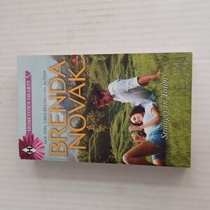 $4 Add-on "Stranger In Town" by Brenda Novak - Paperback Novel